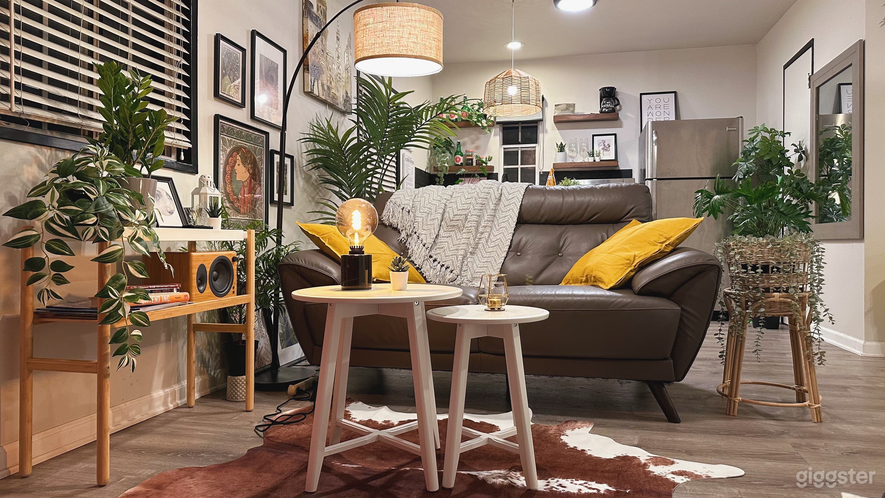 Modern Oasis Studio with outdoor garden and pool Photo 1