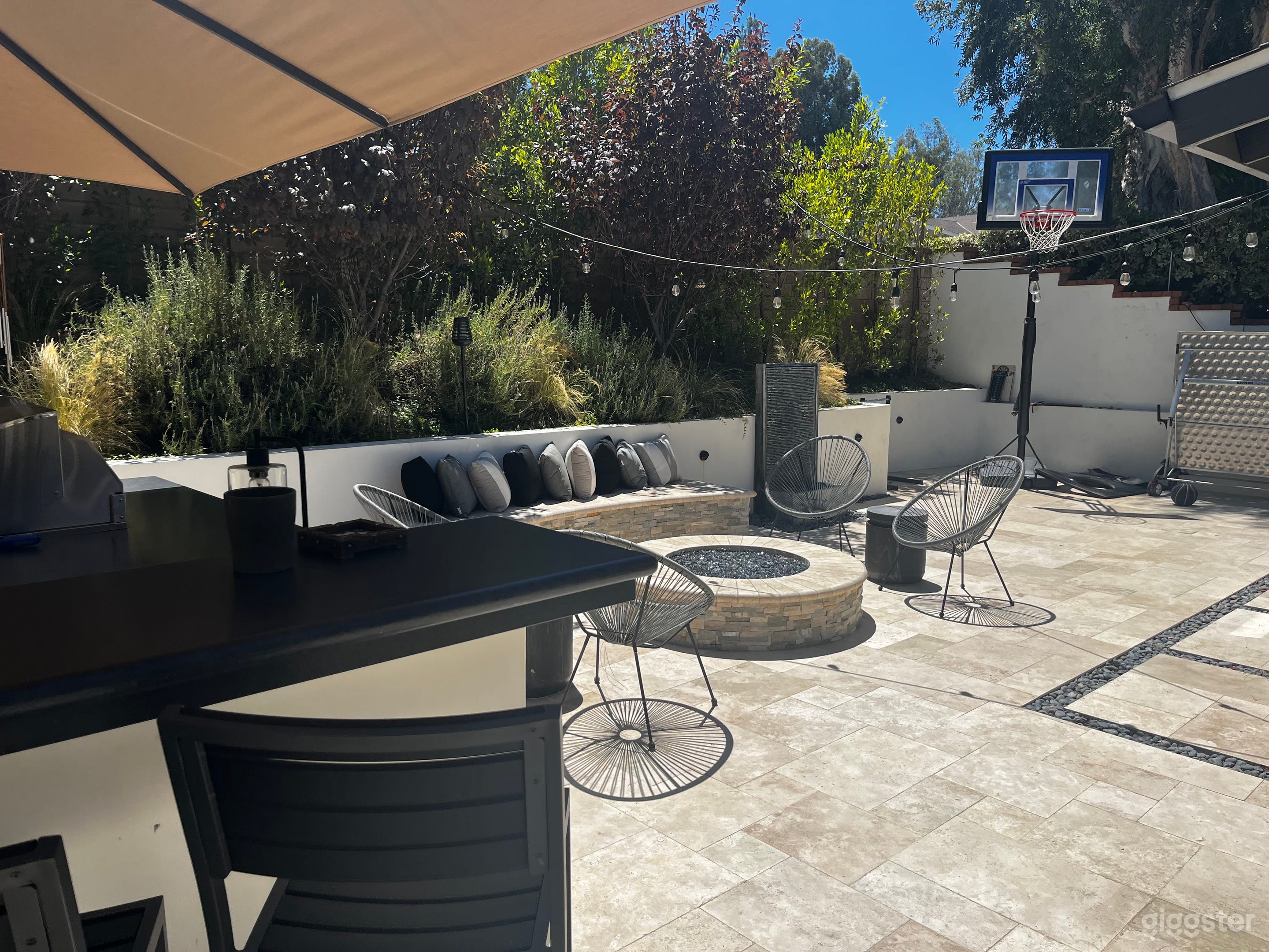 Calabasas Remodeled Home Photo 4