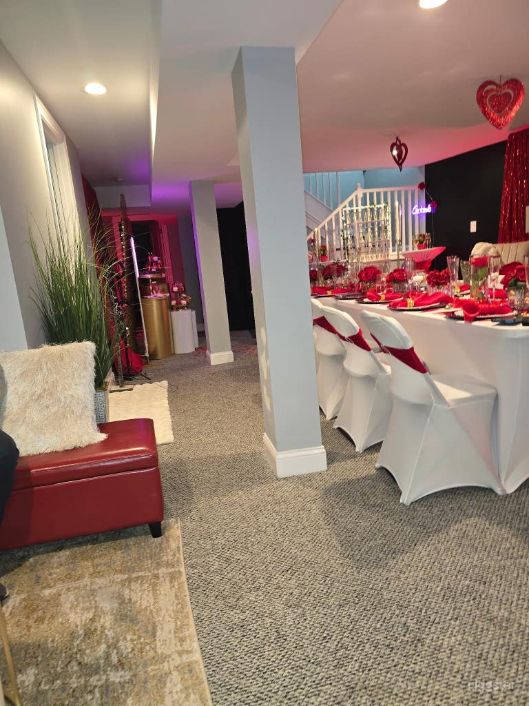  Intimate, Cozy, & Zen! Celebrate A Creative Space! 