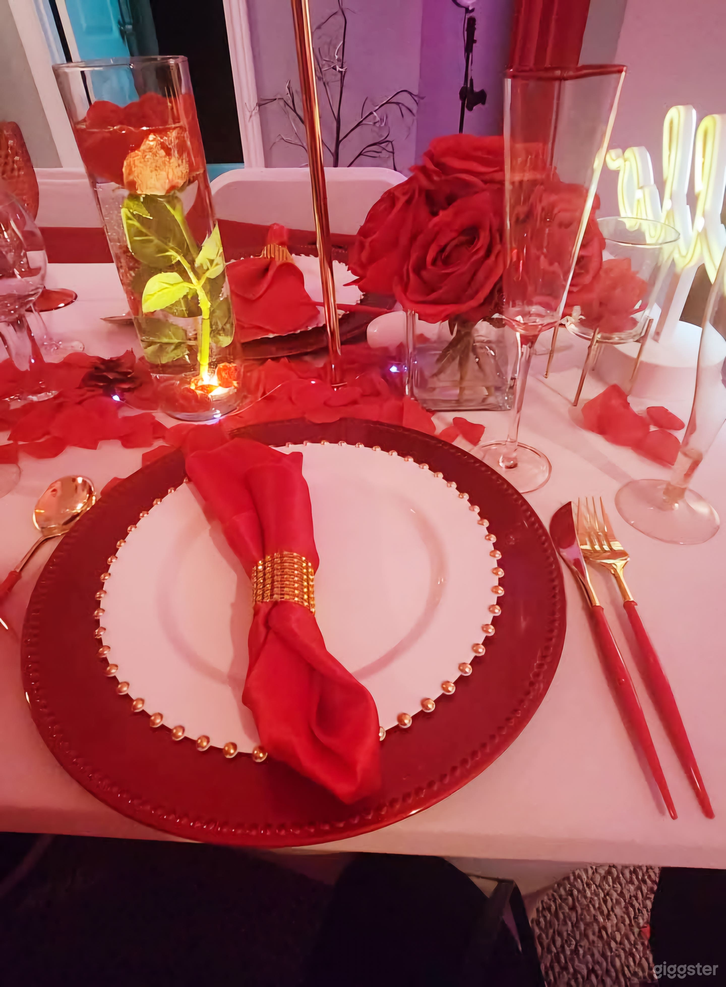 Intimate, Cozy, &amp; Zen! Celebrate A Creative Space! Photo 3