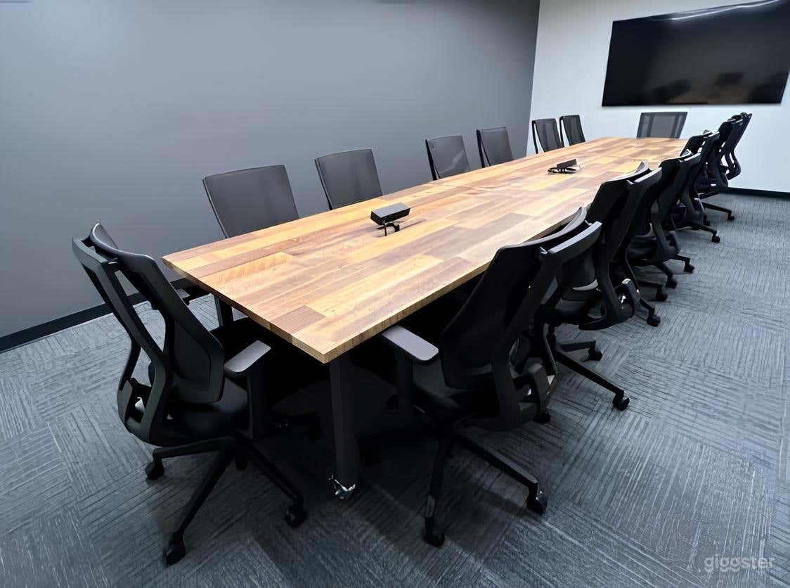 Private Meeting Room for 14 people Photo 4