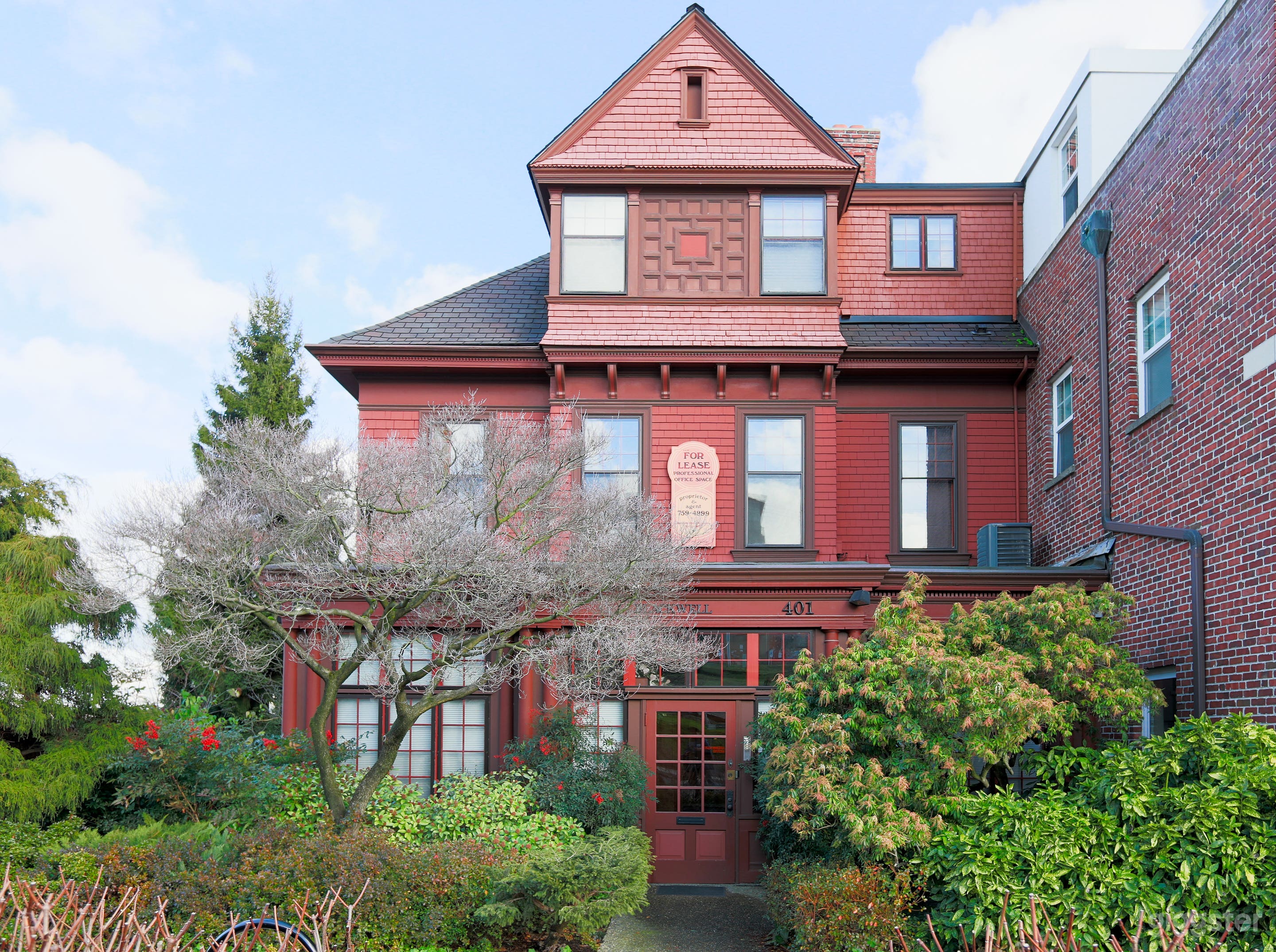 Historic 1890's Mansion Photo 1