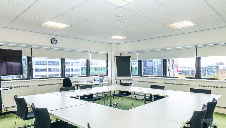 Grafton B Boardroom Good for 16 Persons Photo 1