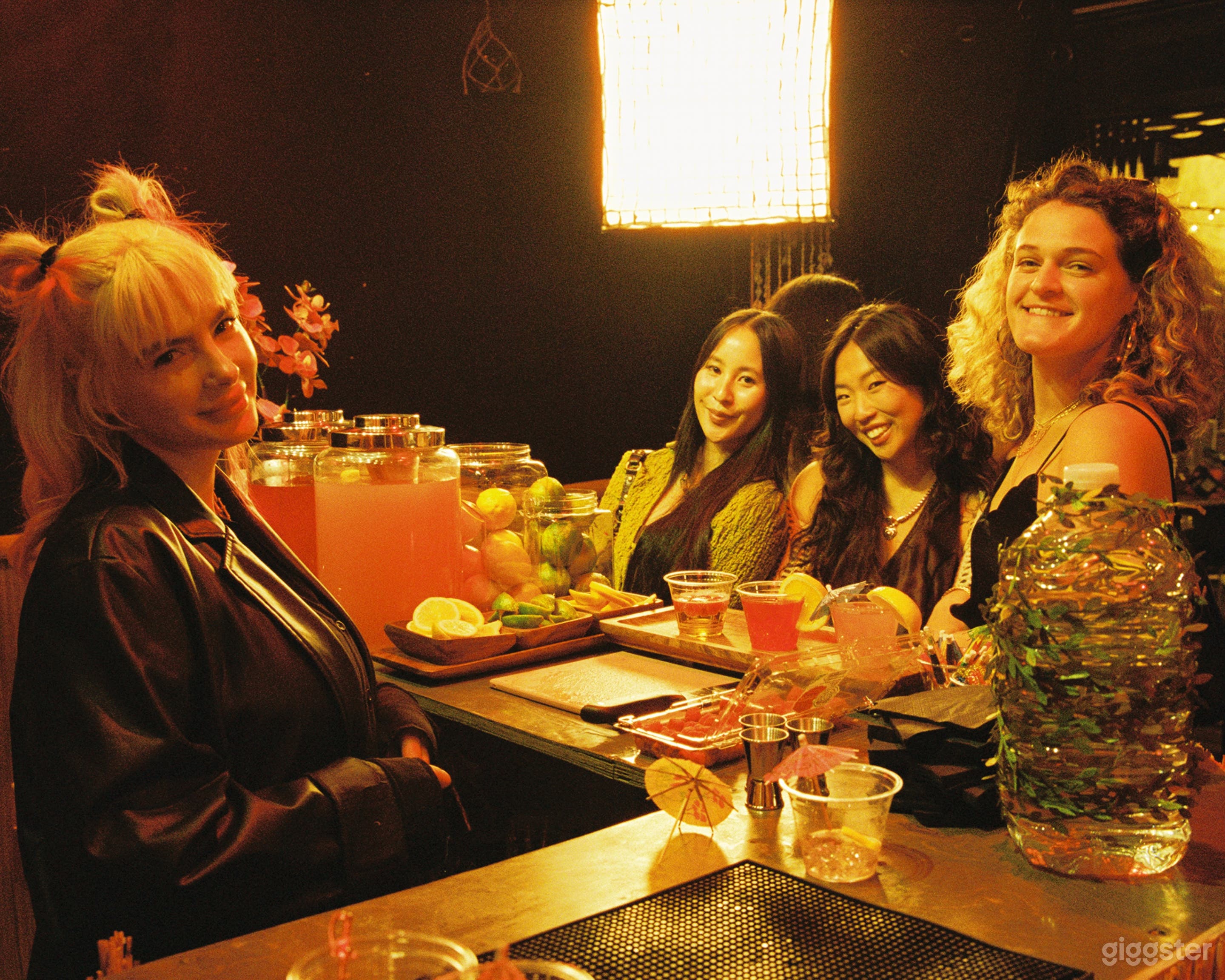 Hollywood mixed-use Photo 2