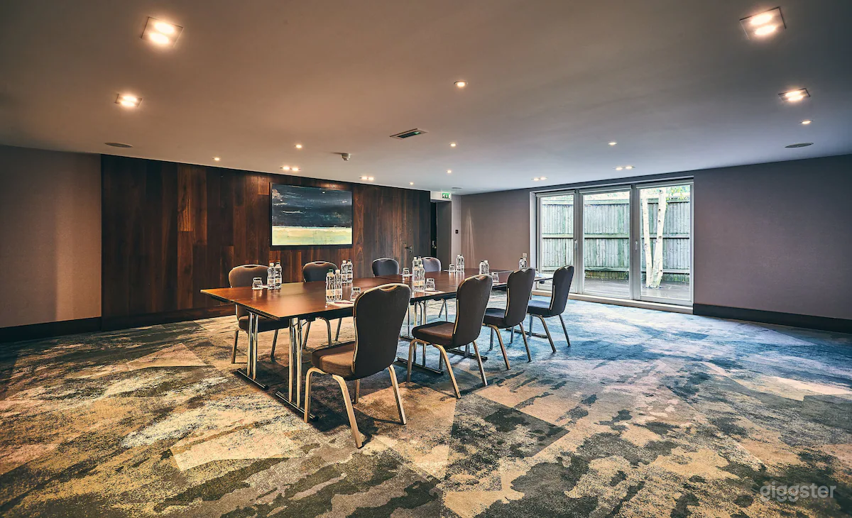 Creative Meeting Space Photo 3