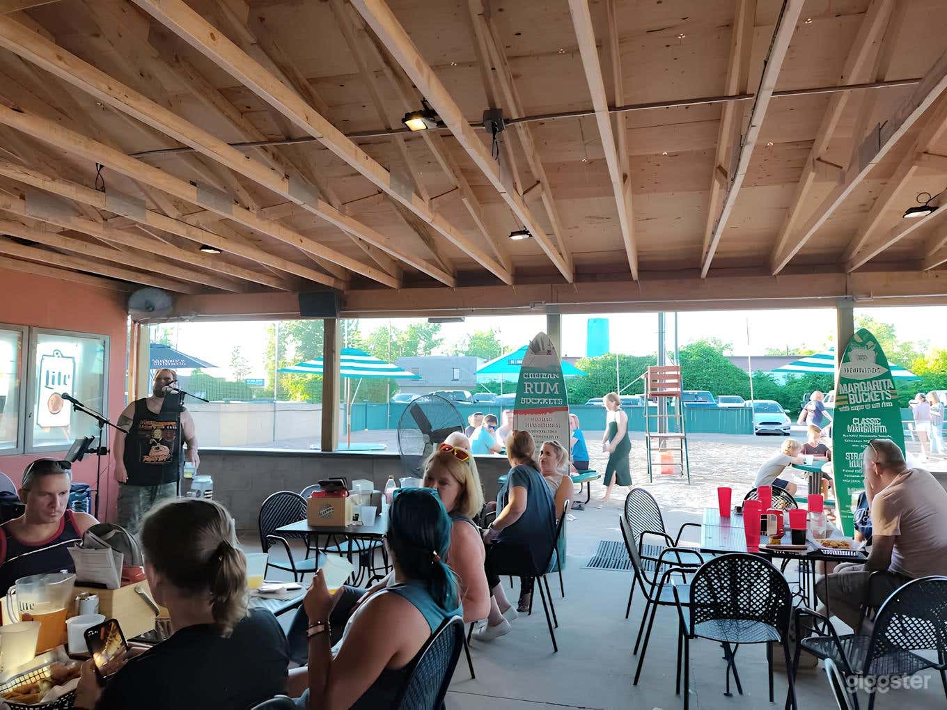 Wide Outdoor Patio Photo 4