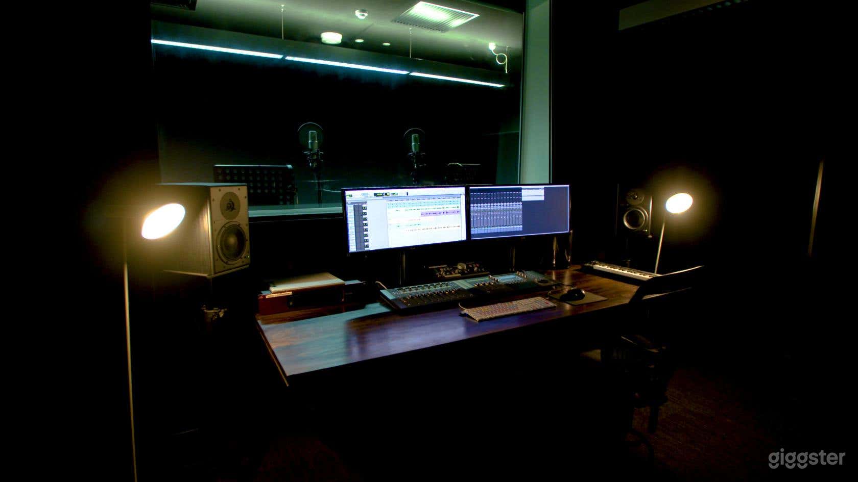 Audio Suite Photo 1