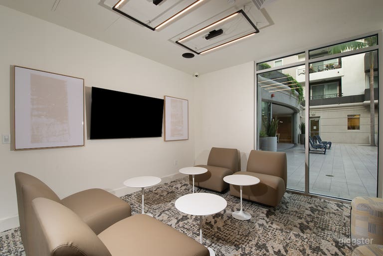  Modern Co-Working Space in Marina Del Rey 