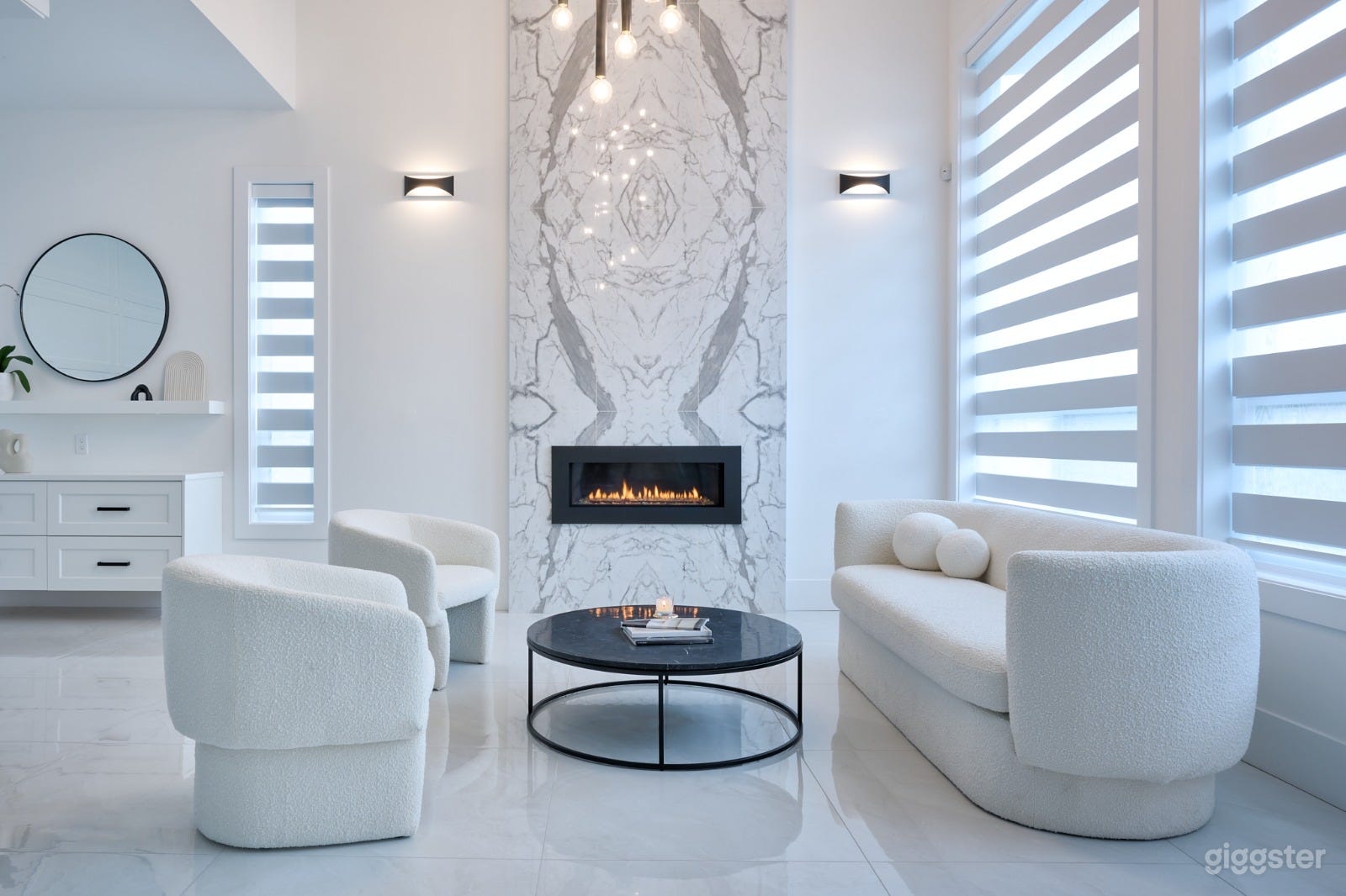 Spacious, Bright, and Airy Mid Century Modern Home Photo 4