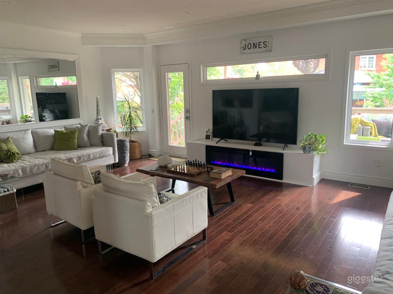  Modern, Rustic and Stylish Home 