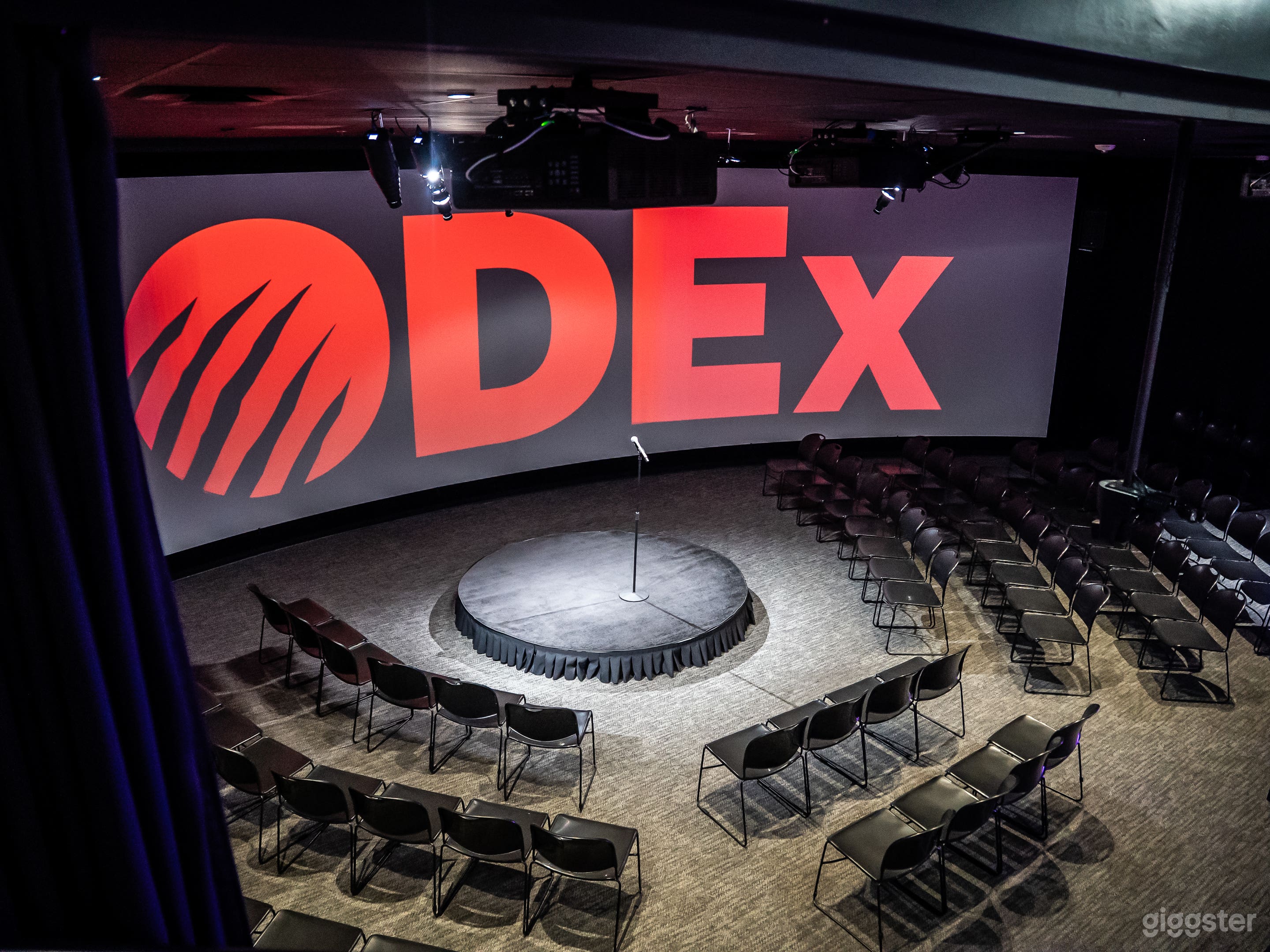 Event Space w/ Immersive/Curved 30 Ft & 60 Ft Video Walls Photo 2