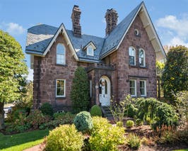  Stone Storybook English Style Home  