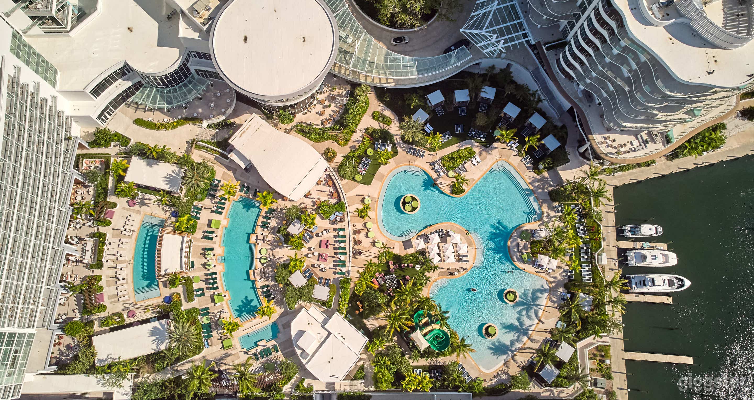 Iconic Fort Lauderdale Waterfront Resort & Marina Photo 2