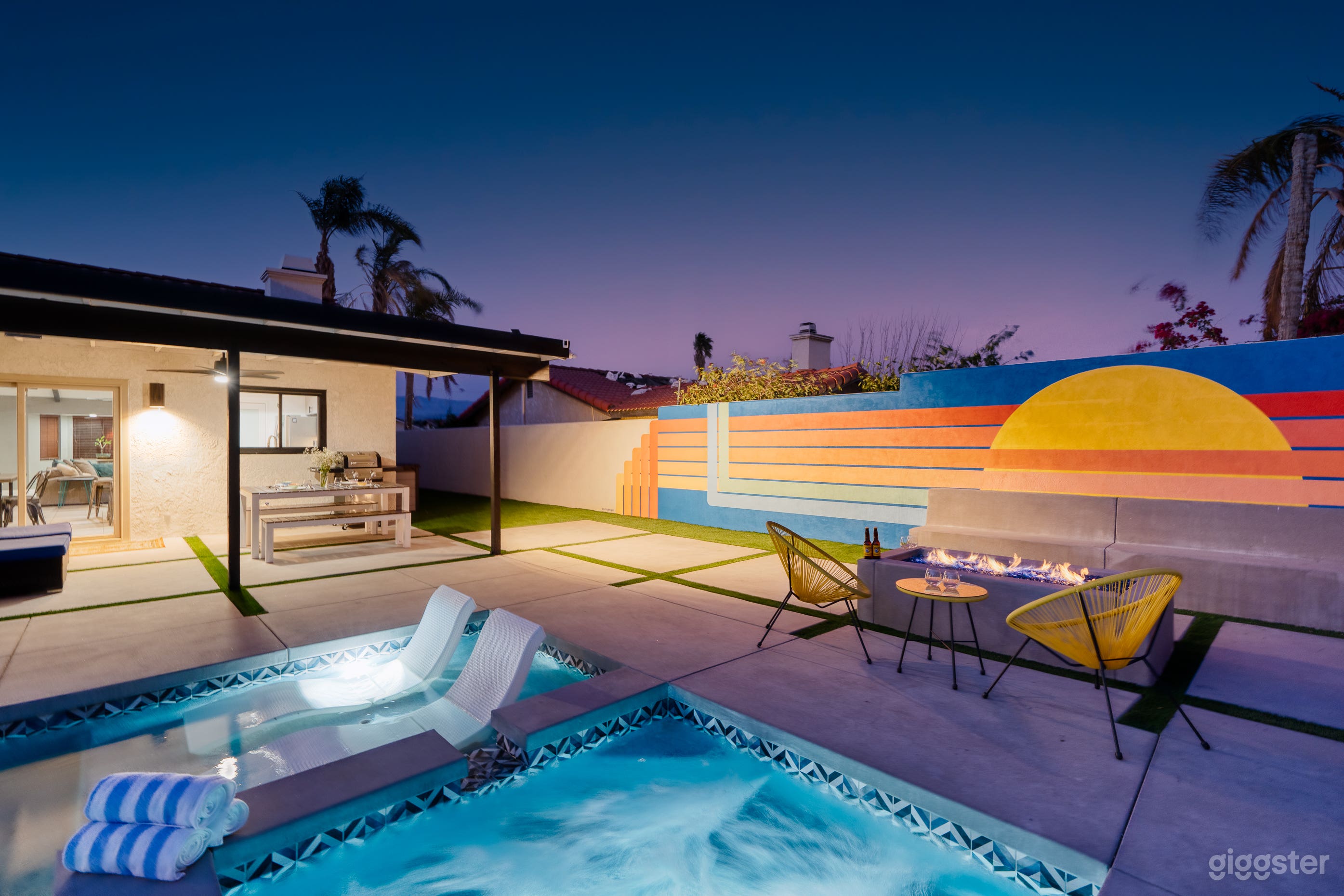 Modern Spanish Home with Pool / Spa & Fire Pit Photo 4