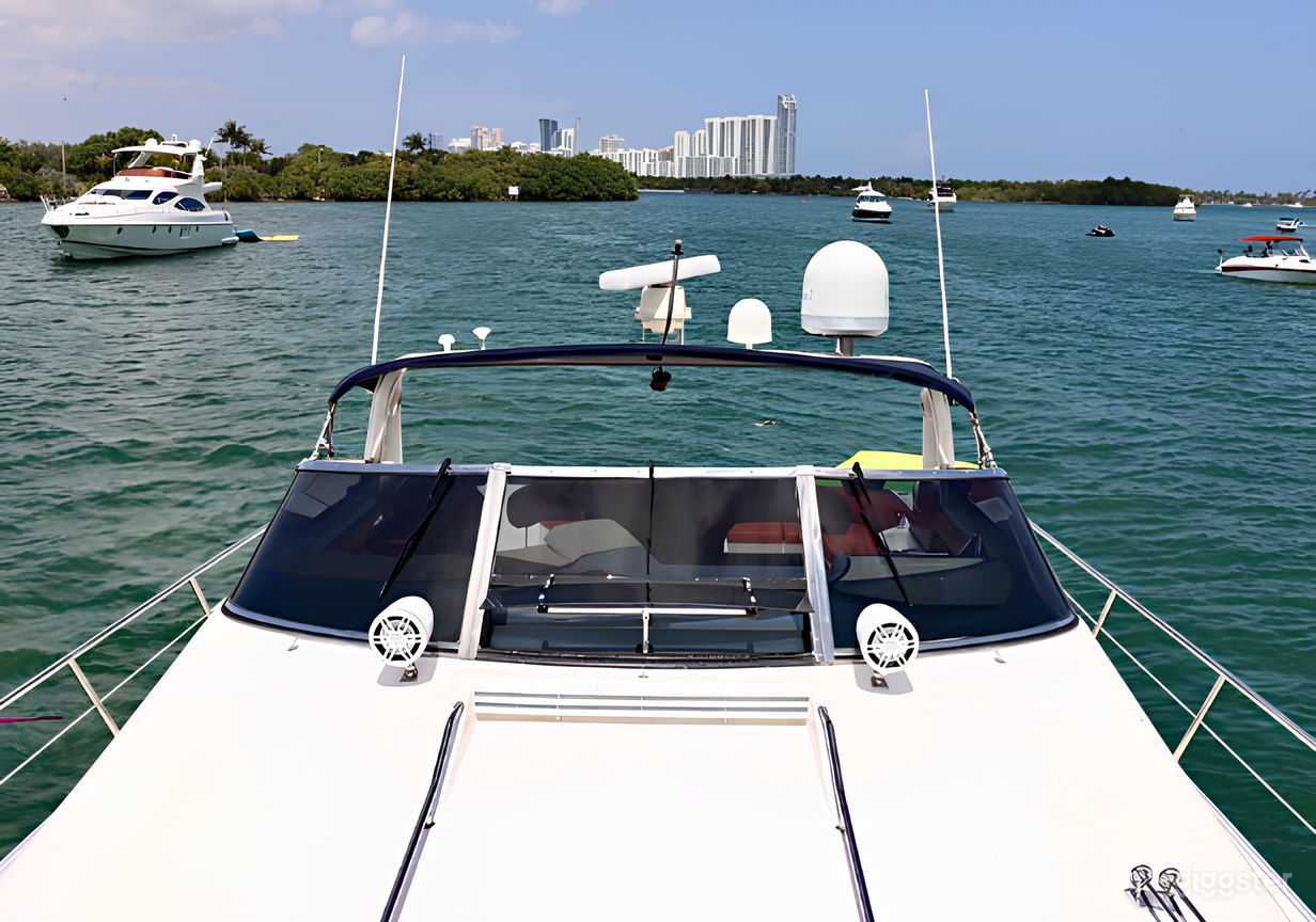 Sea Ray 50” Yacht Photo 2