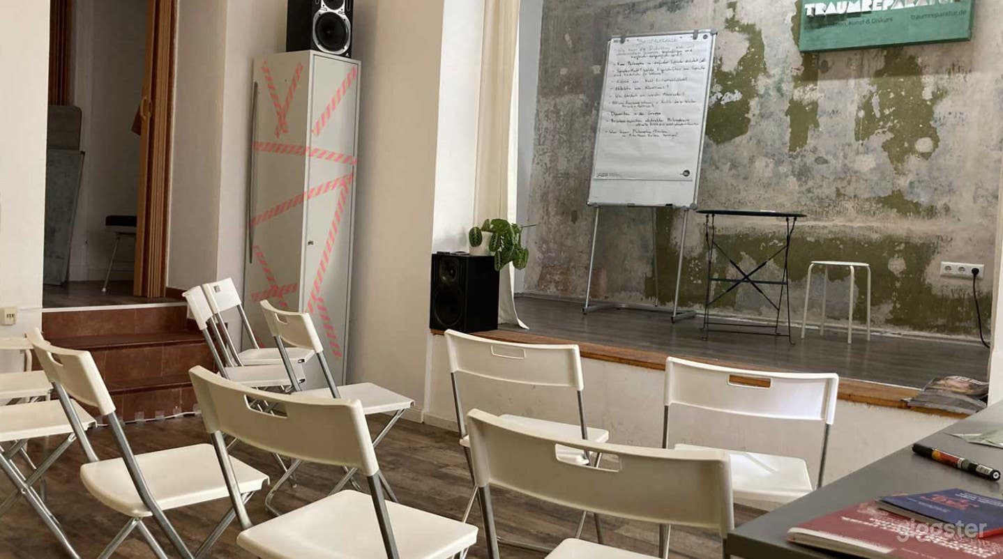 Kreatives Kreuzberg Studio & Veranstaltungsraum mit kleiner Bühne Foto 3