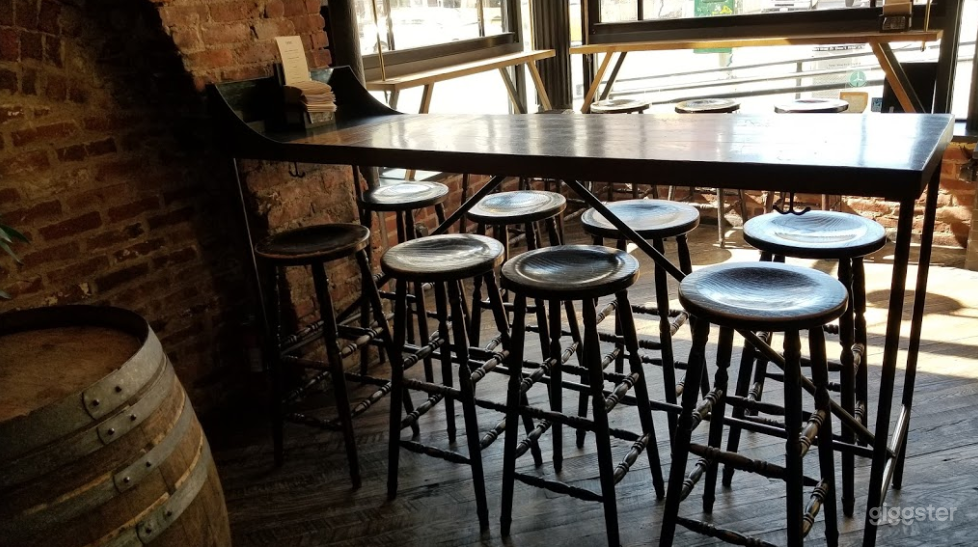 Spectacular Bar Known with Cool Craft Beers in NYC Photo 3