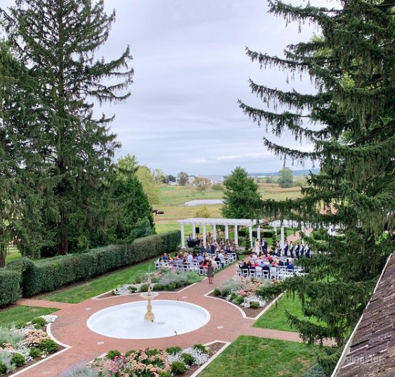 Historic Barn Venue Photo 1