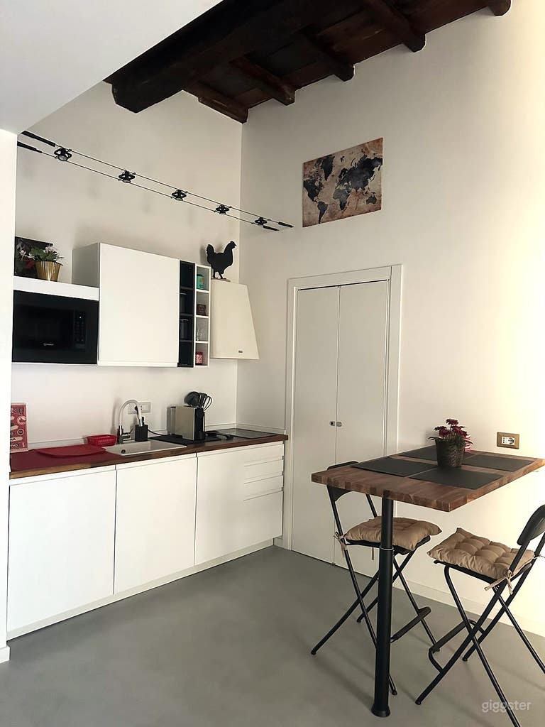  Casa Vacanze Luminosa nel Cuore di Roma 