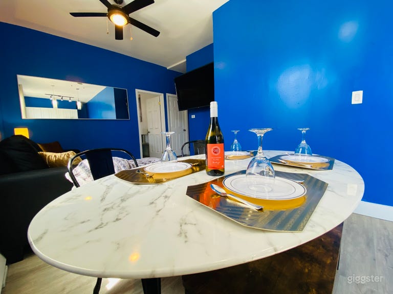  The Cool Blue Luxurious Space 