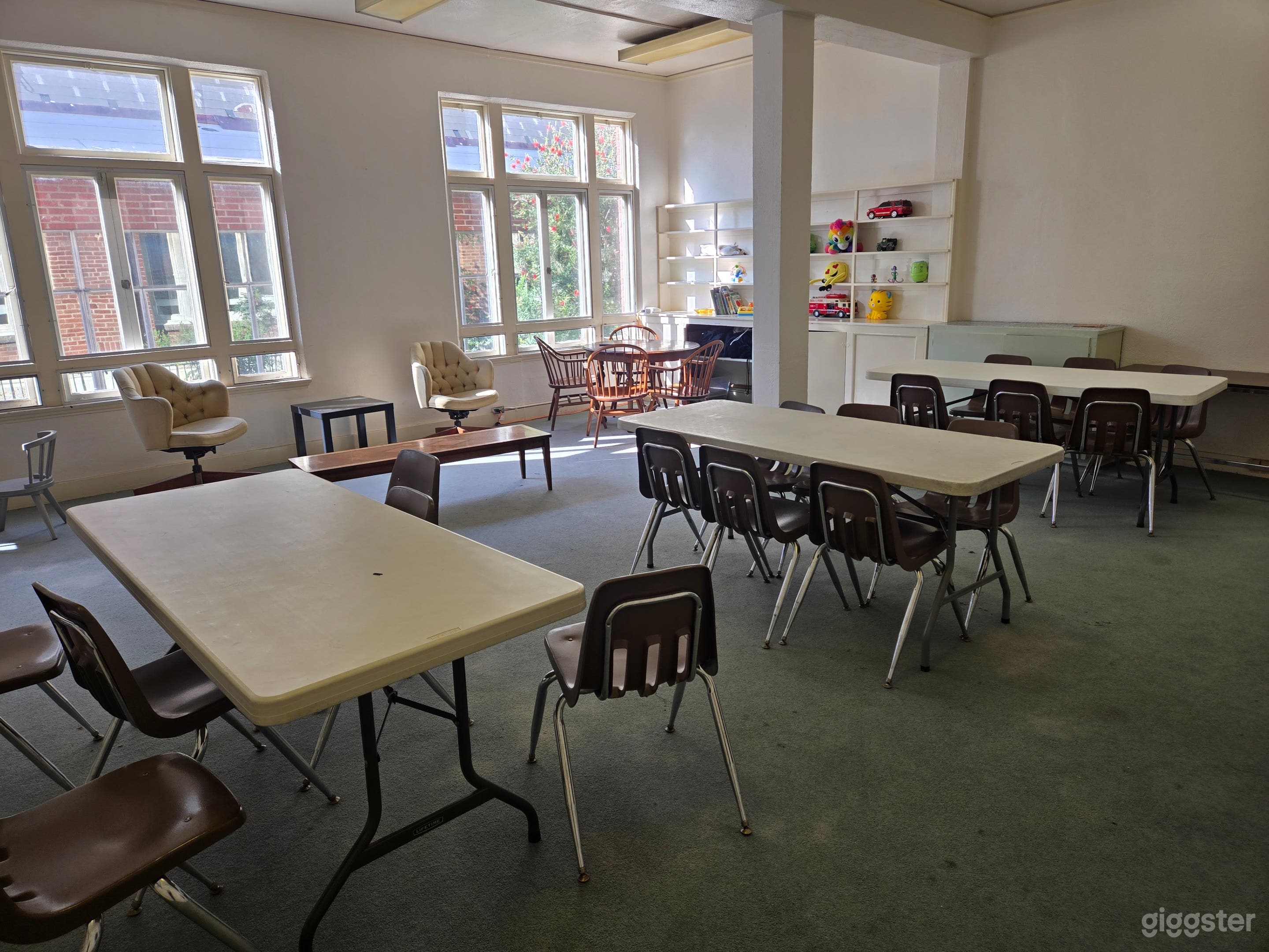 Classroom, Meeting, Office, And Rehearsal Space Photo 4