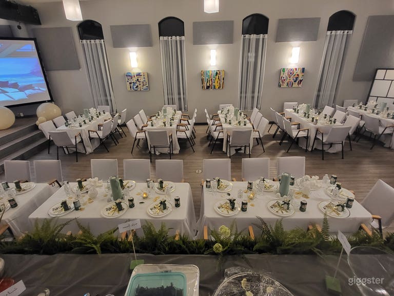  Beautiful Hall For Big Events  