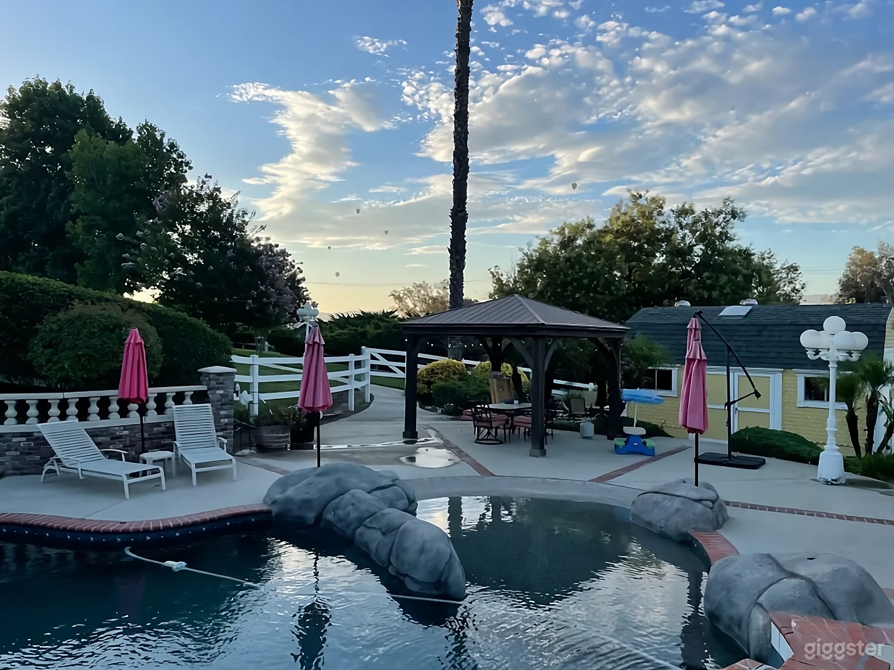 Private Estate Backyard Photo 4