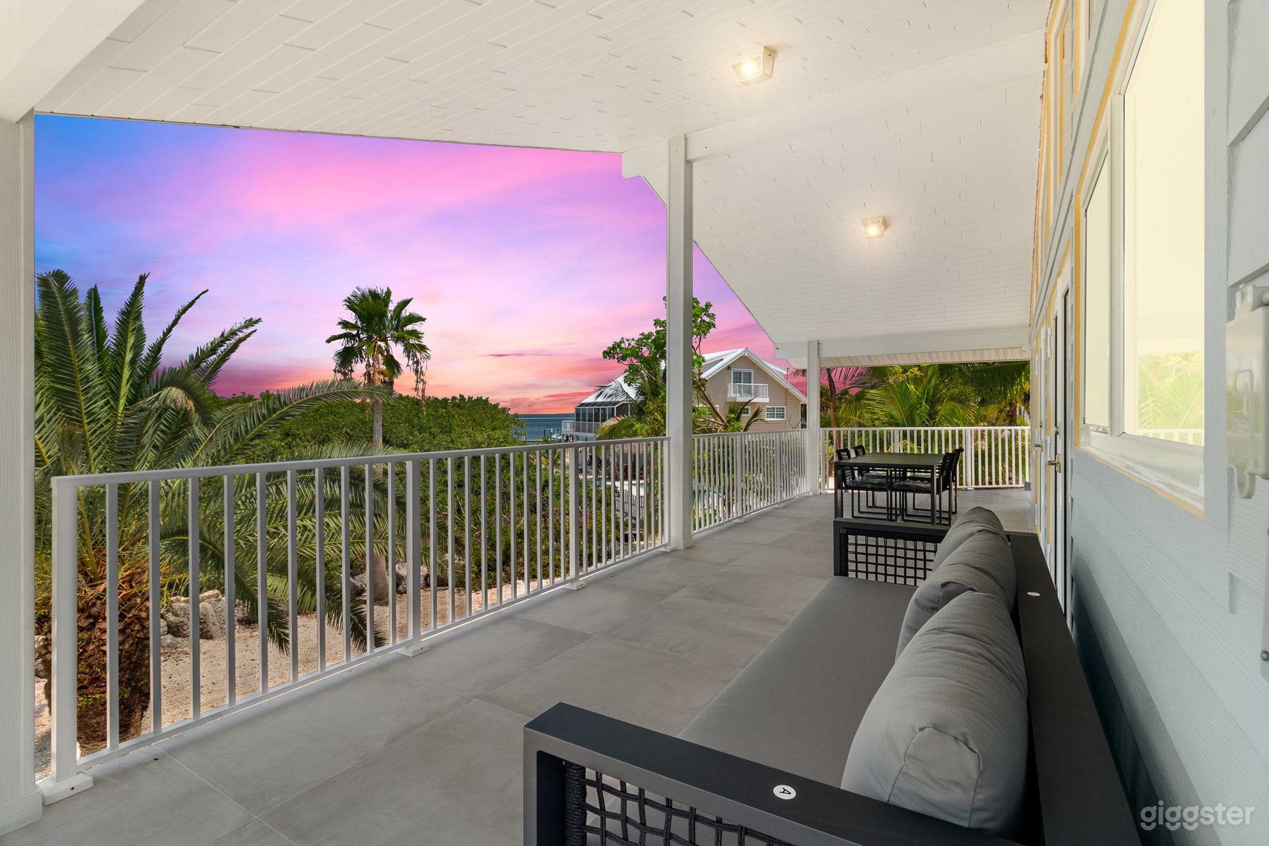 Waterfront Home Golf Cart + Boat slip + Jet Skis Photo 2