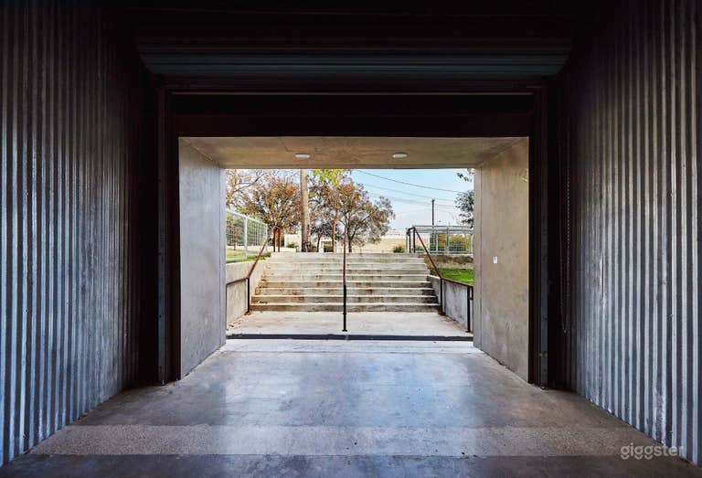  Eastside Urban Industrial Warehouse with Lawn 