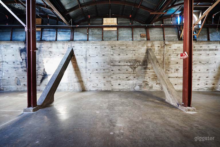  Eastside Urban Industrial Warehouse with Lawn 