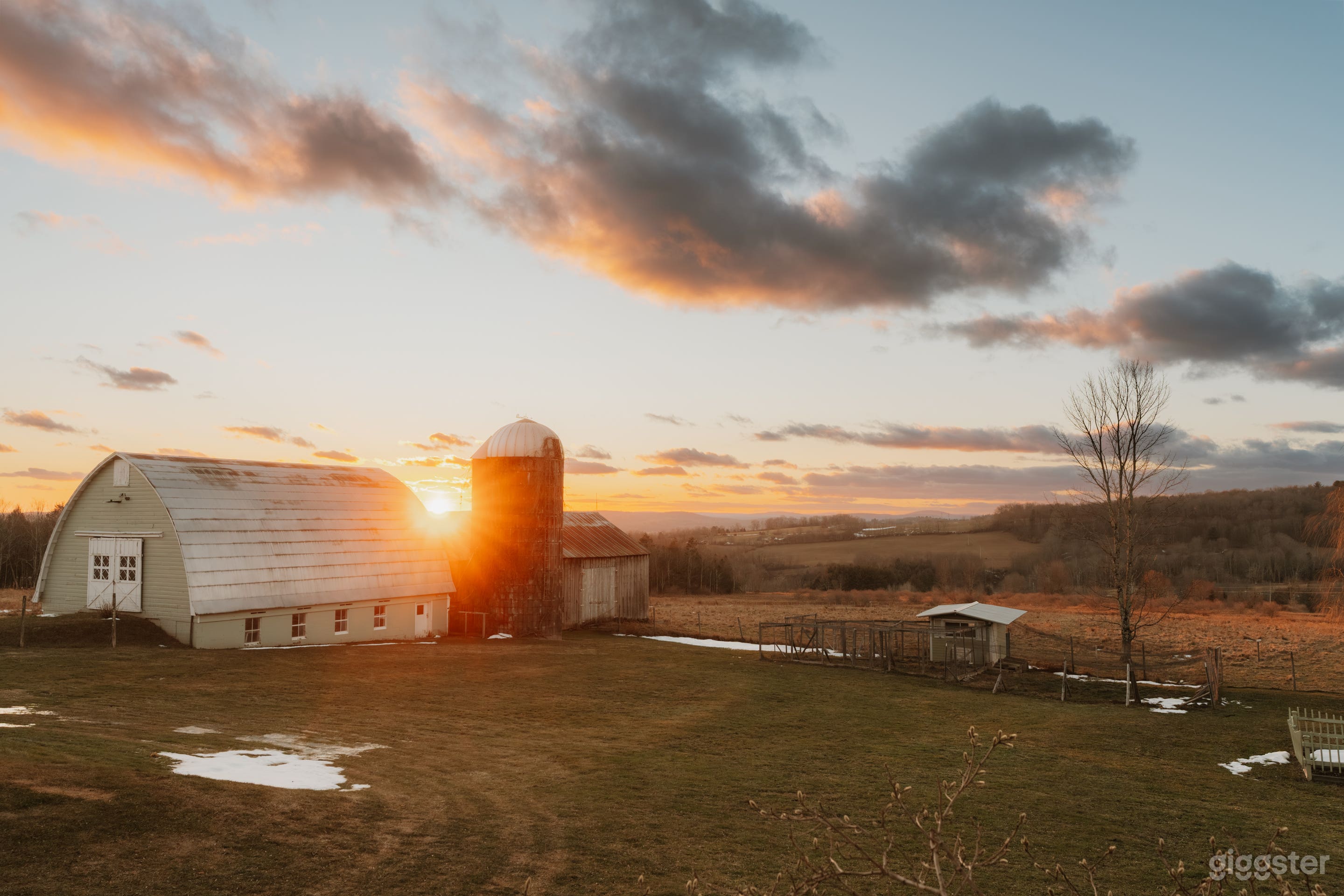 Catskills 100-Year Old Farm | 70 Private Acres Photo 1