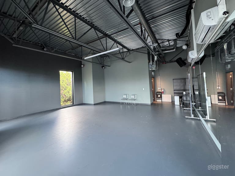  Estudio Industrial Chic 2 