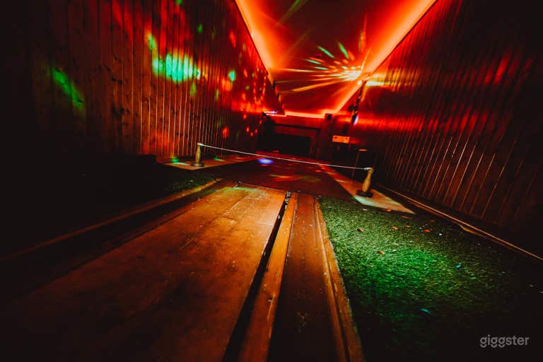  Bowling Alley 