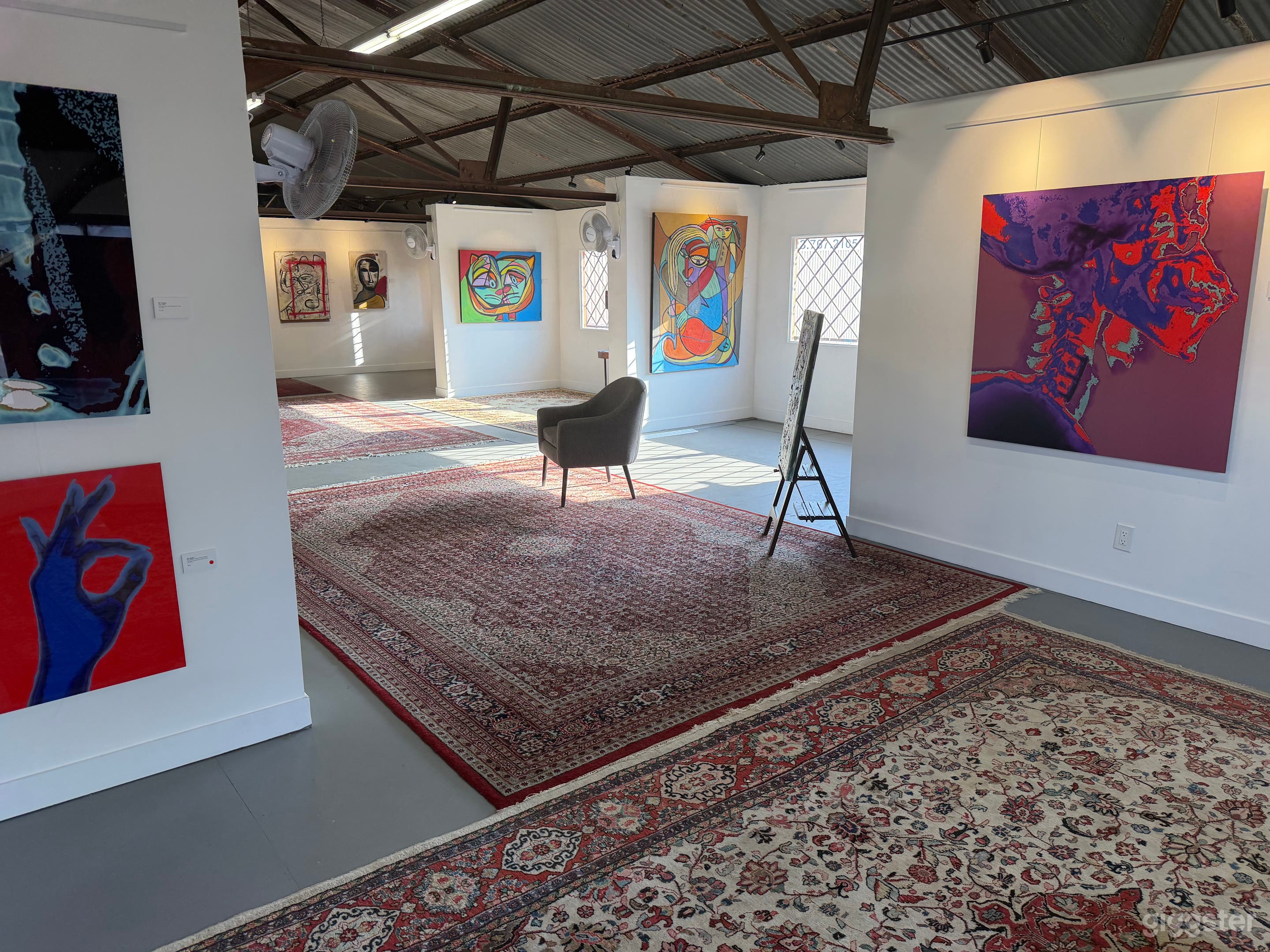 Beautiful Gallery in the Arts District Photo 3