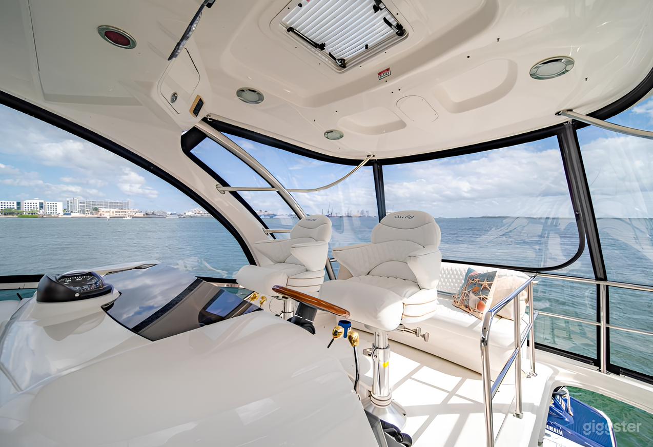 Sea Ray 58” Yacht Photo 4