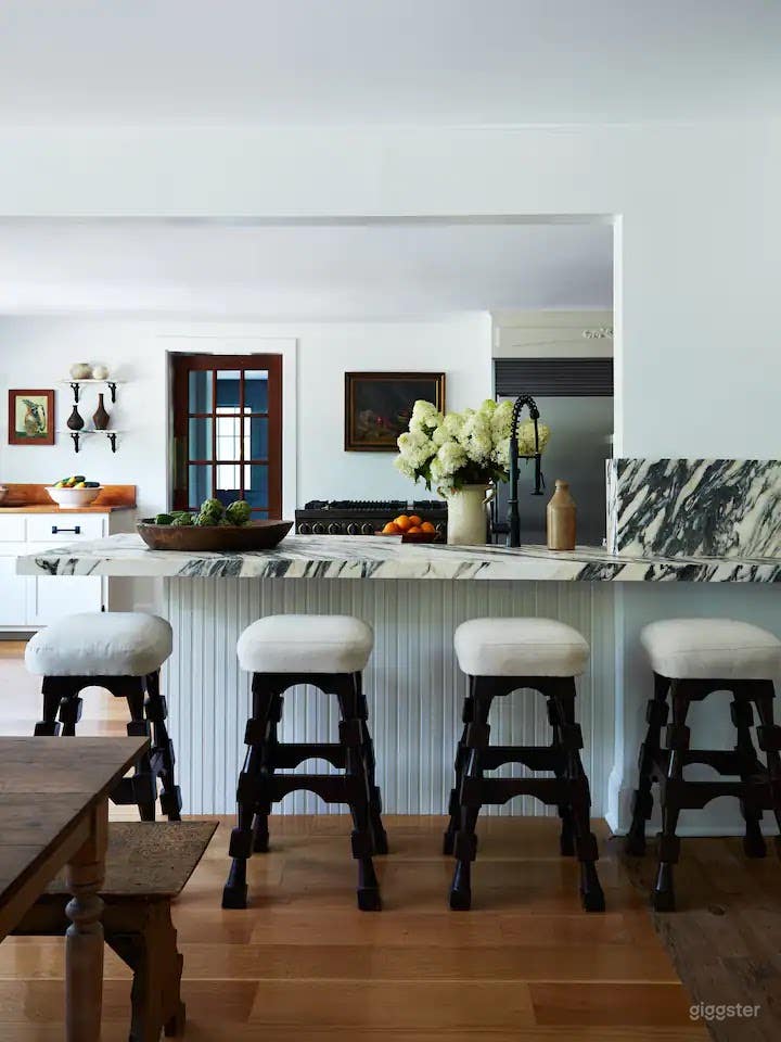 Historic Designer Estate Photo 4