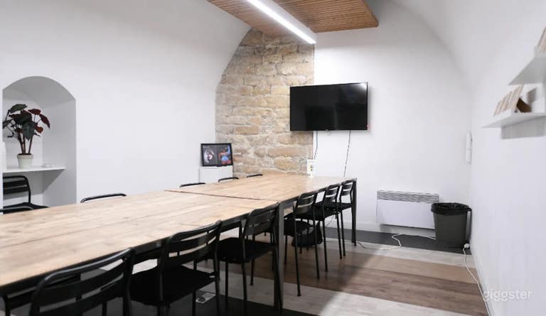  Niki meeting room (up to 12 pers) 