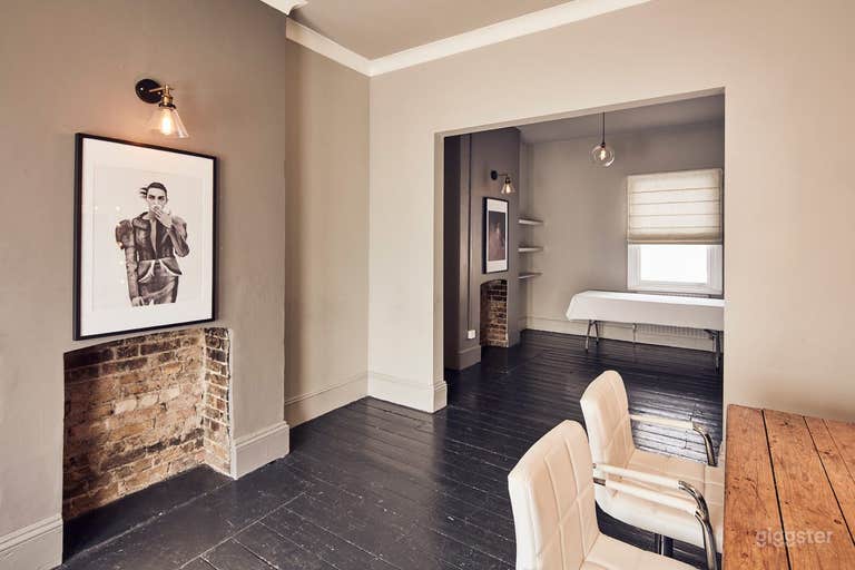  Modern Suite 2 