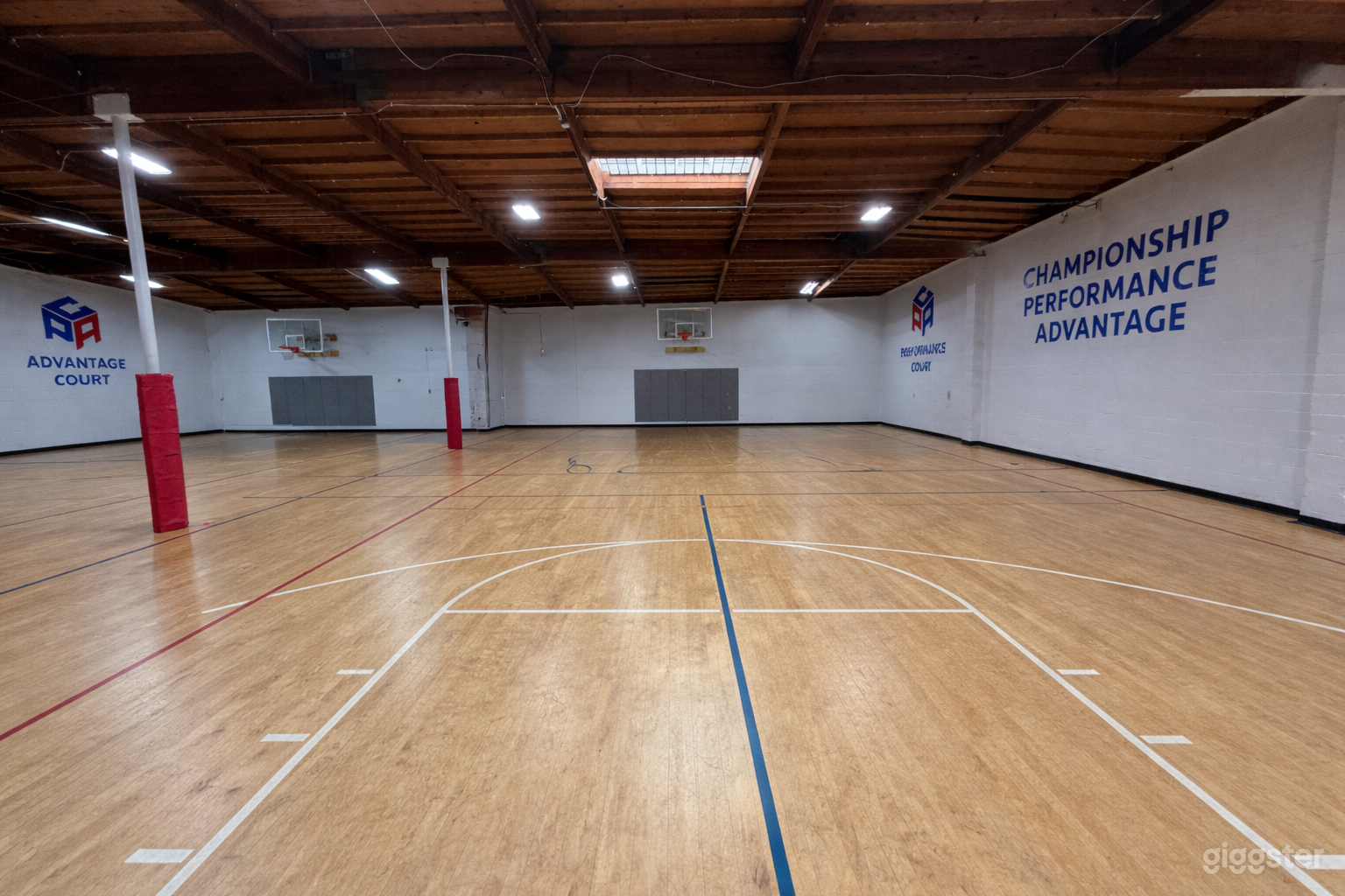Modern Indoor Gym/Basketball/Volleyball Court Photo 2