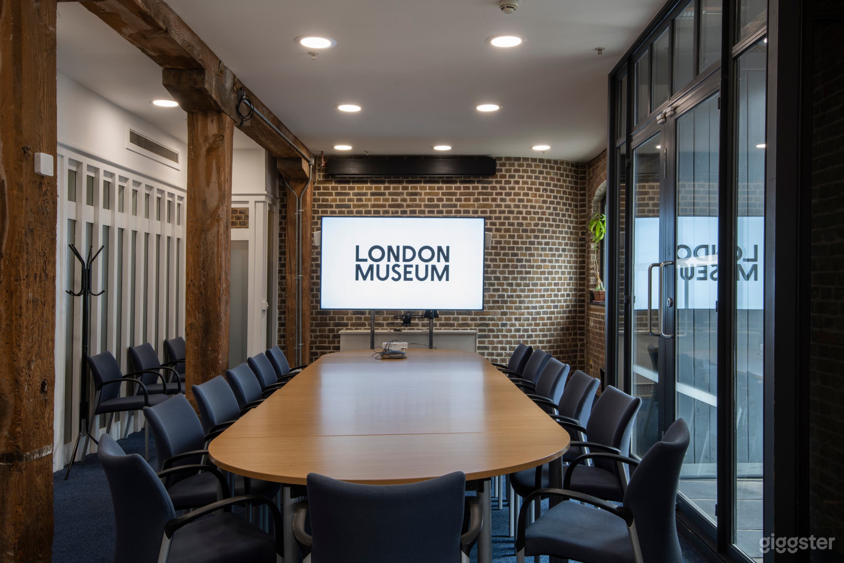 Bright Meeting Room at London Museum Docklands Photo 4