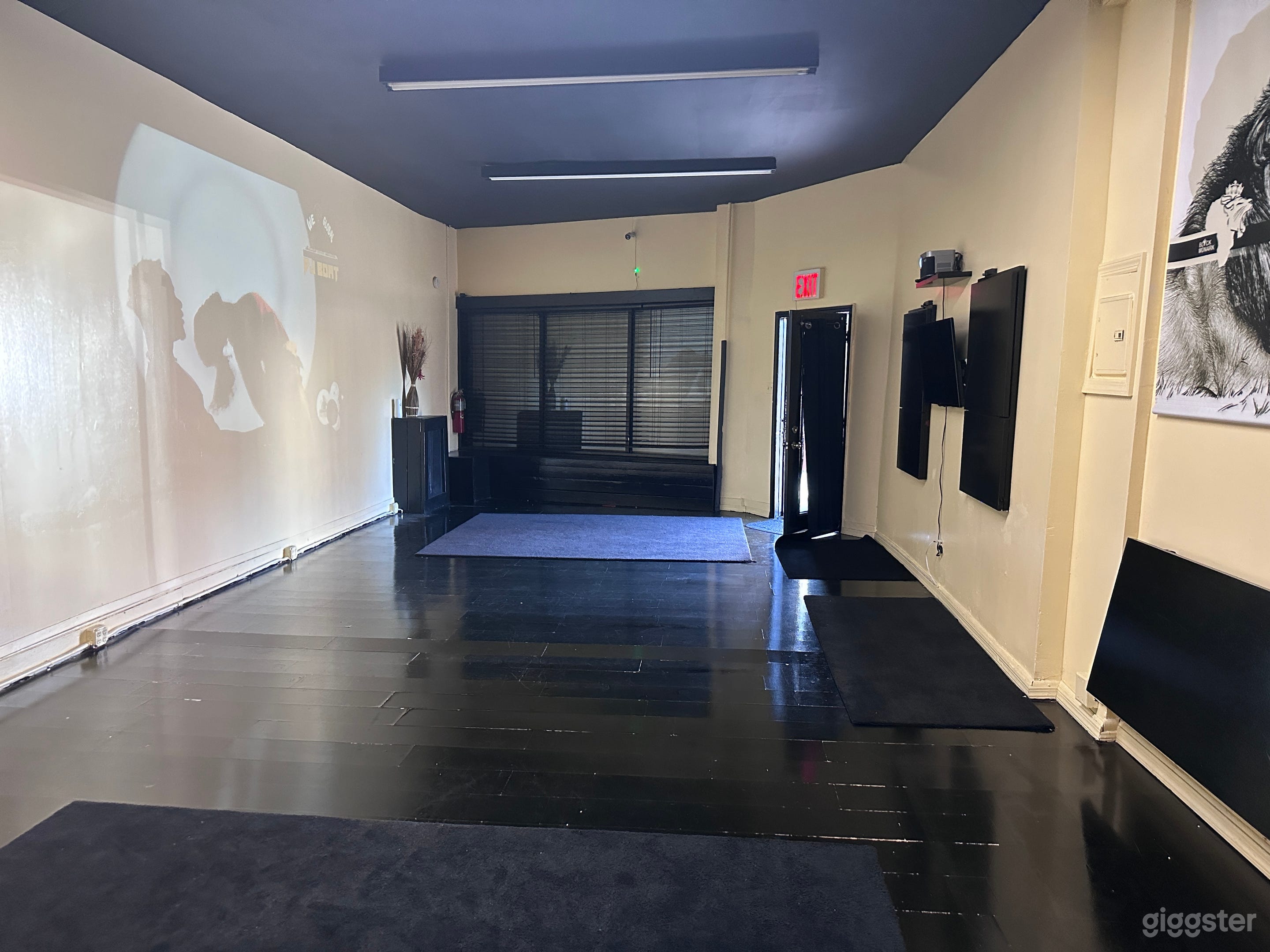 Event space/ pop-up shop Photo 3