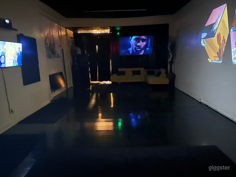  Without light for night/evening events 