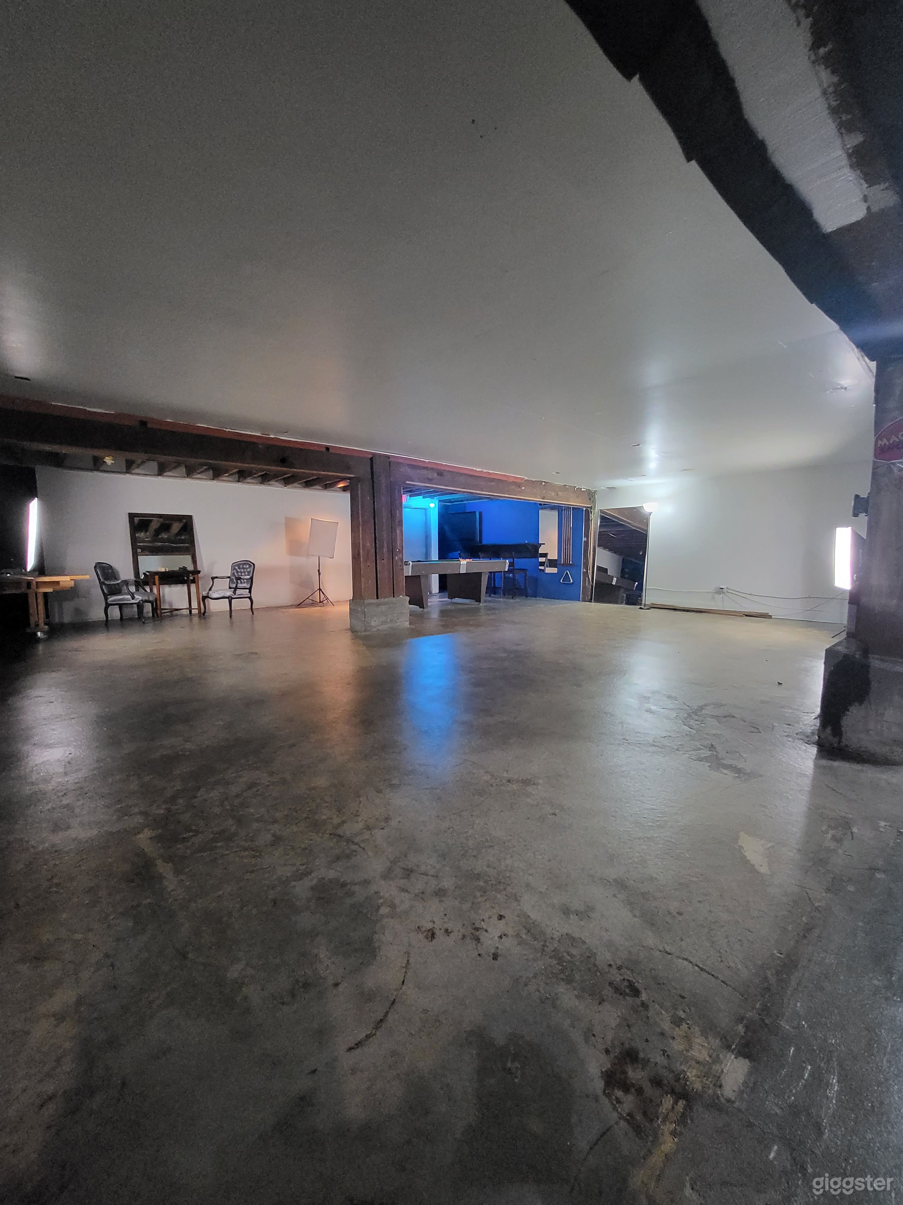 Large industrial production/event space east van Photo 1