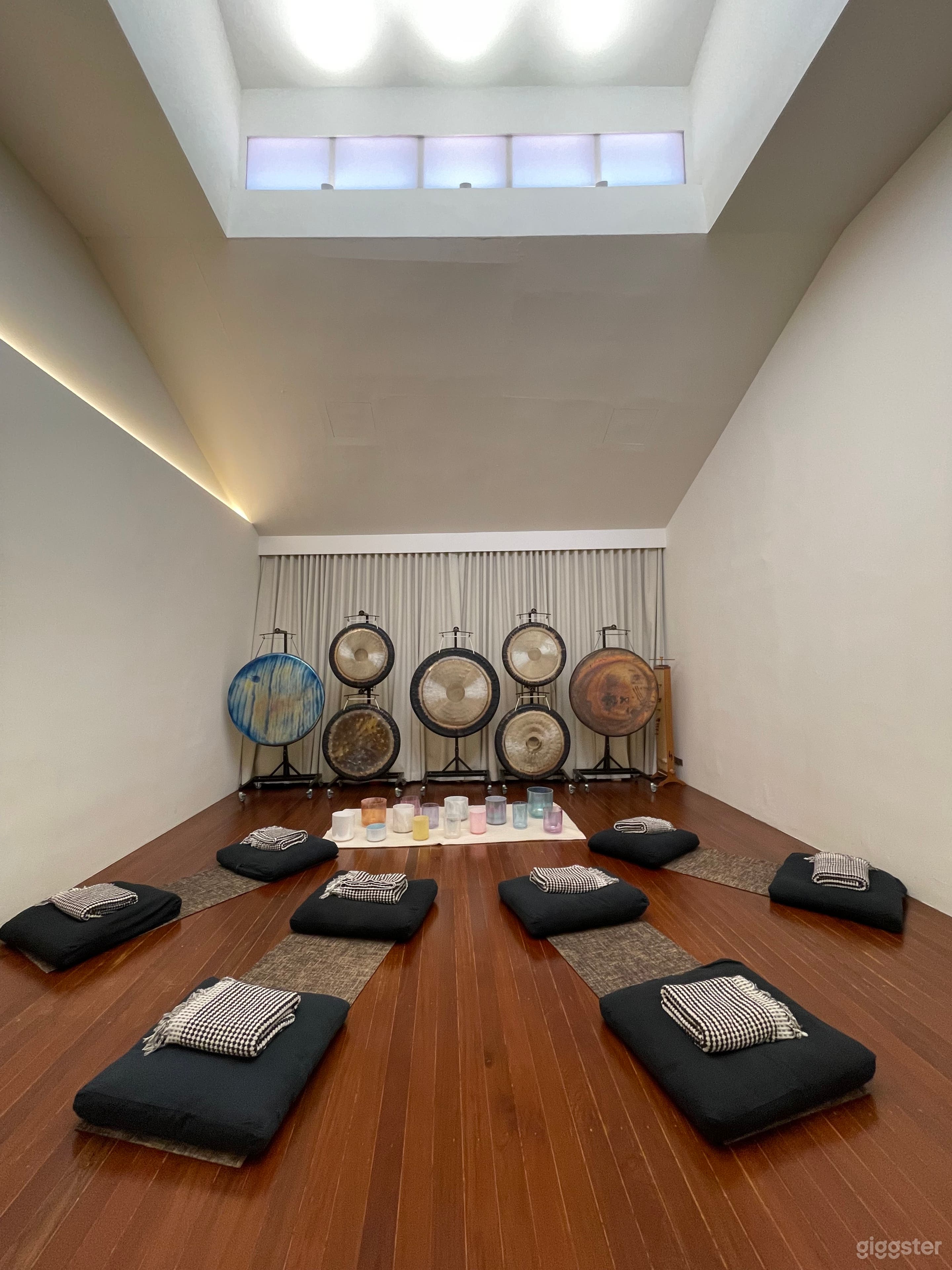 Space + Simplicity Photo 4