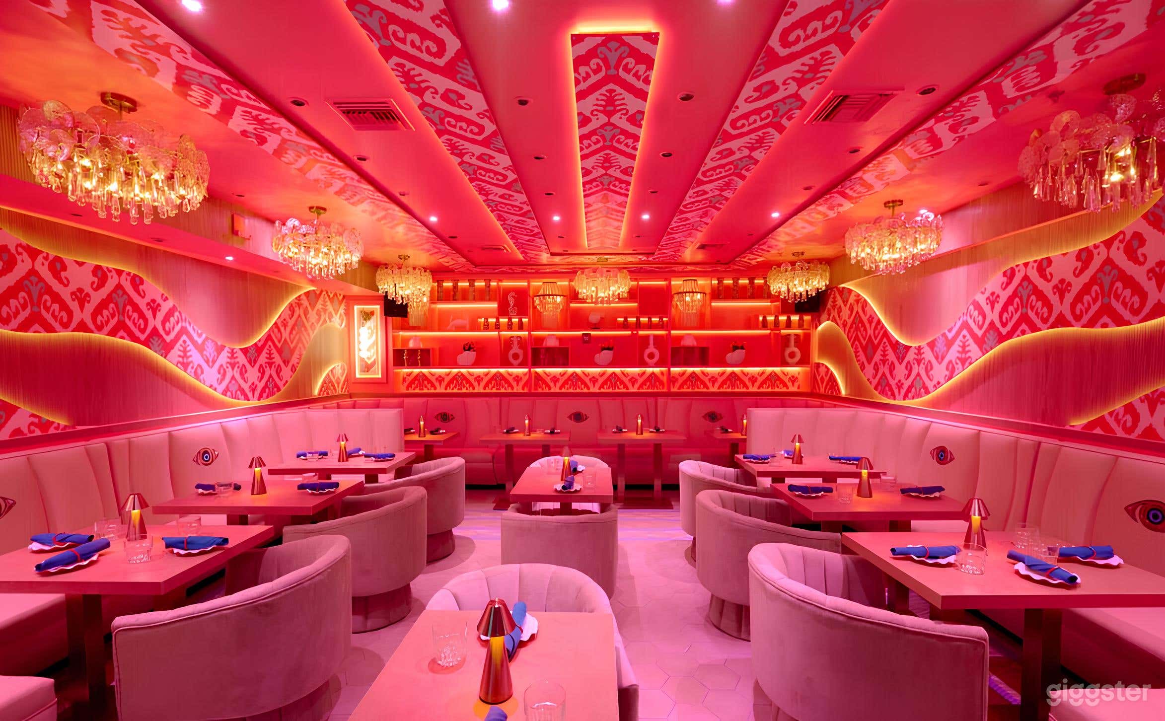 Private Pink Room Photo 1