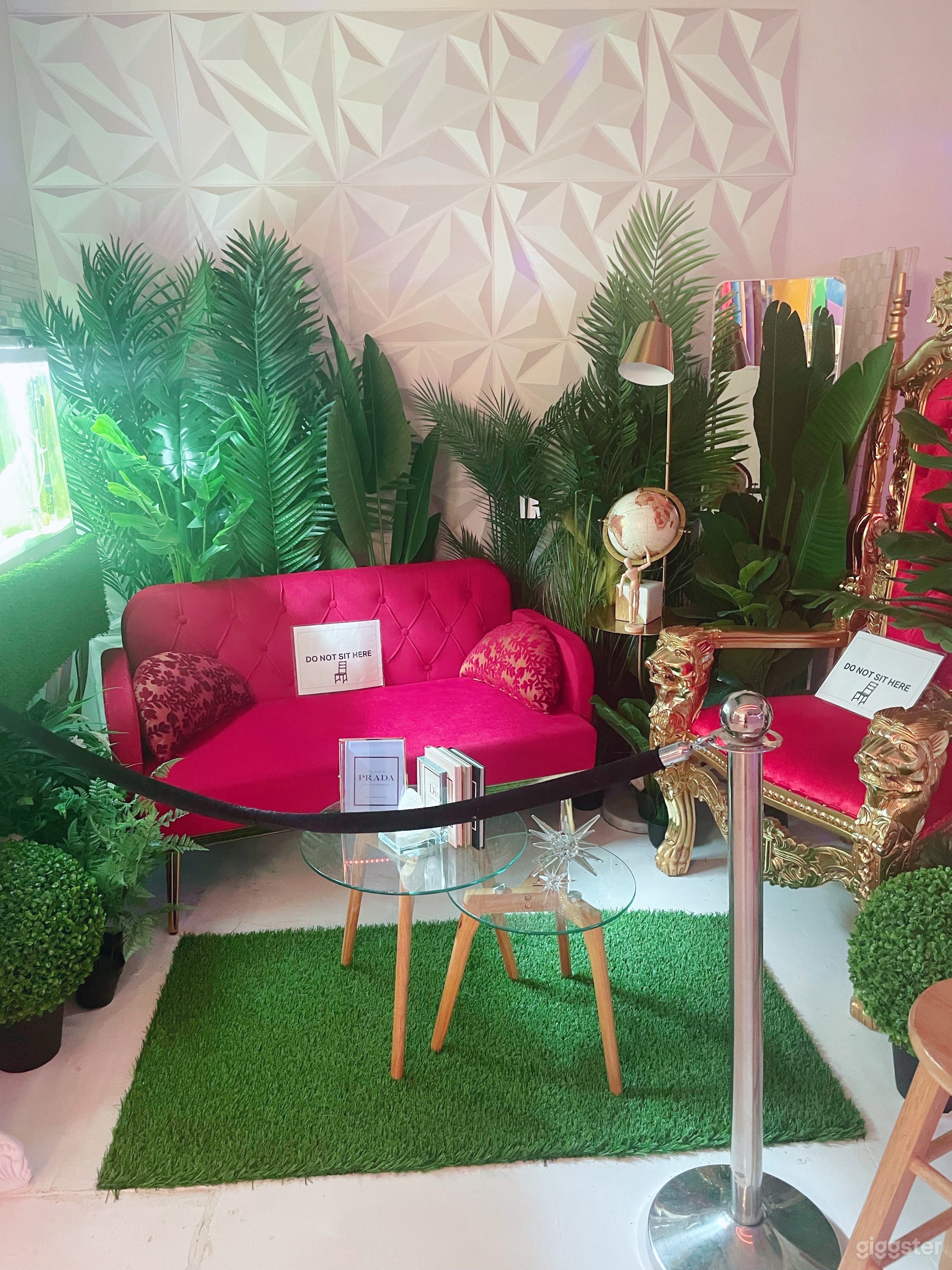 CREATIVES HUB OF MODELS AND MEMBERS Photo 2