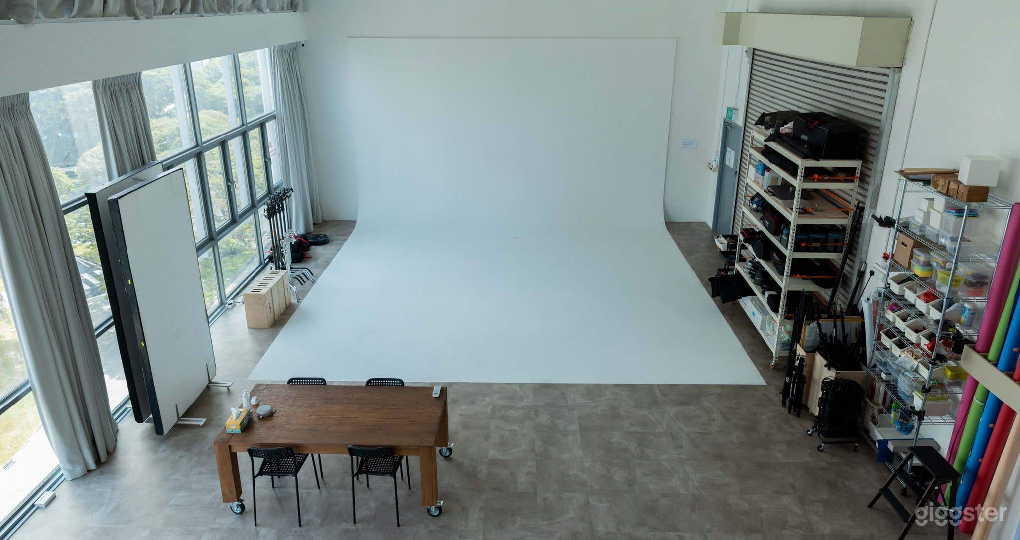Fully-equipped Photography Studio Photo 1
