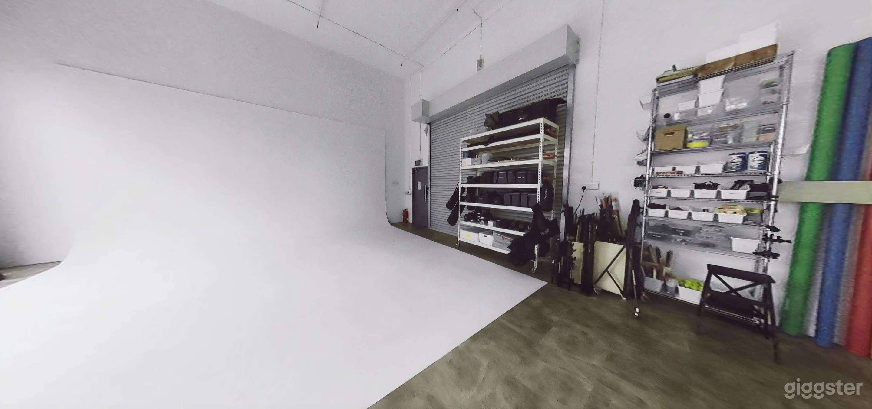 Fully-equipped Photography Studio Photo 3