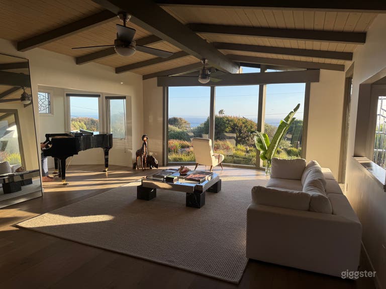  Ocean Views Mid-century Malibu overlooking Pt Dume 