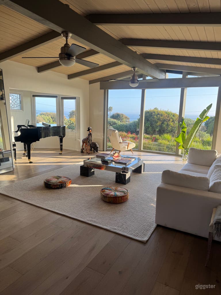  Ocean Views Mid-century Malibu overlooking Pt Dume 